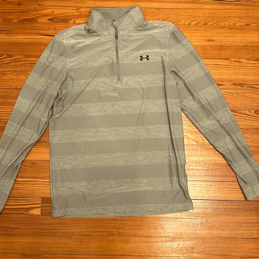 Gray striped under Armour quarter zip
